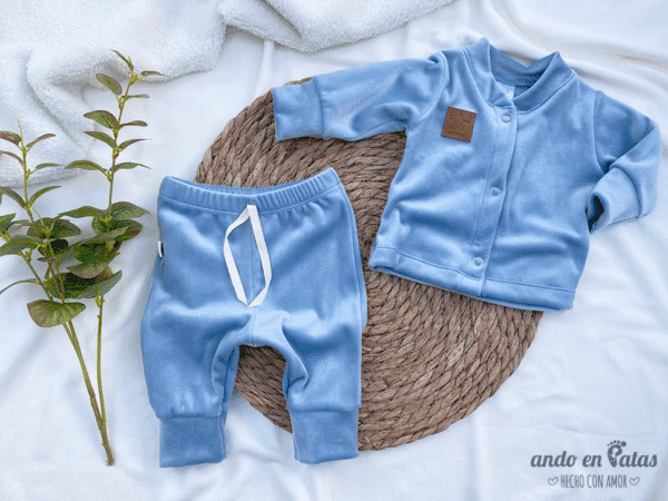 Conjunto Mao Plush Cielo