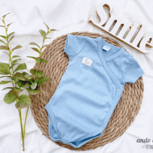 Batita Body Manga Corta Cielo