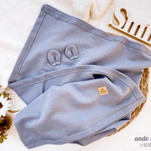 Manta Orejitas Texturado Gris