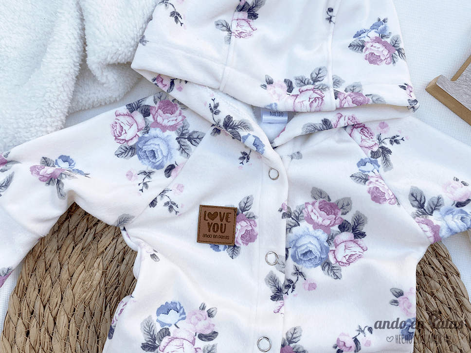 Mameluco Plush Rosas - Imagen 2