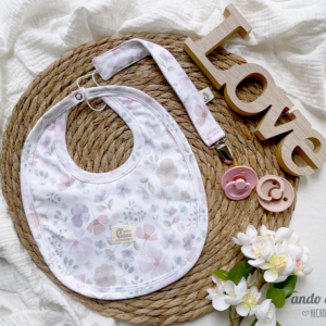 Set Flor Pastel - Babero + portachupete - Talle 6M a 24M